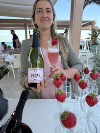 The Cava Rose was great!