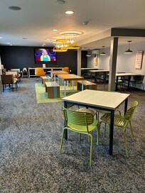 Lobby breakfast area