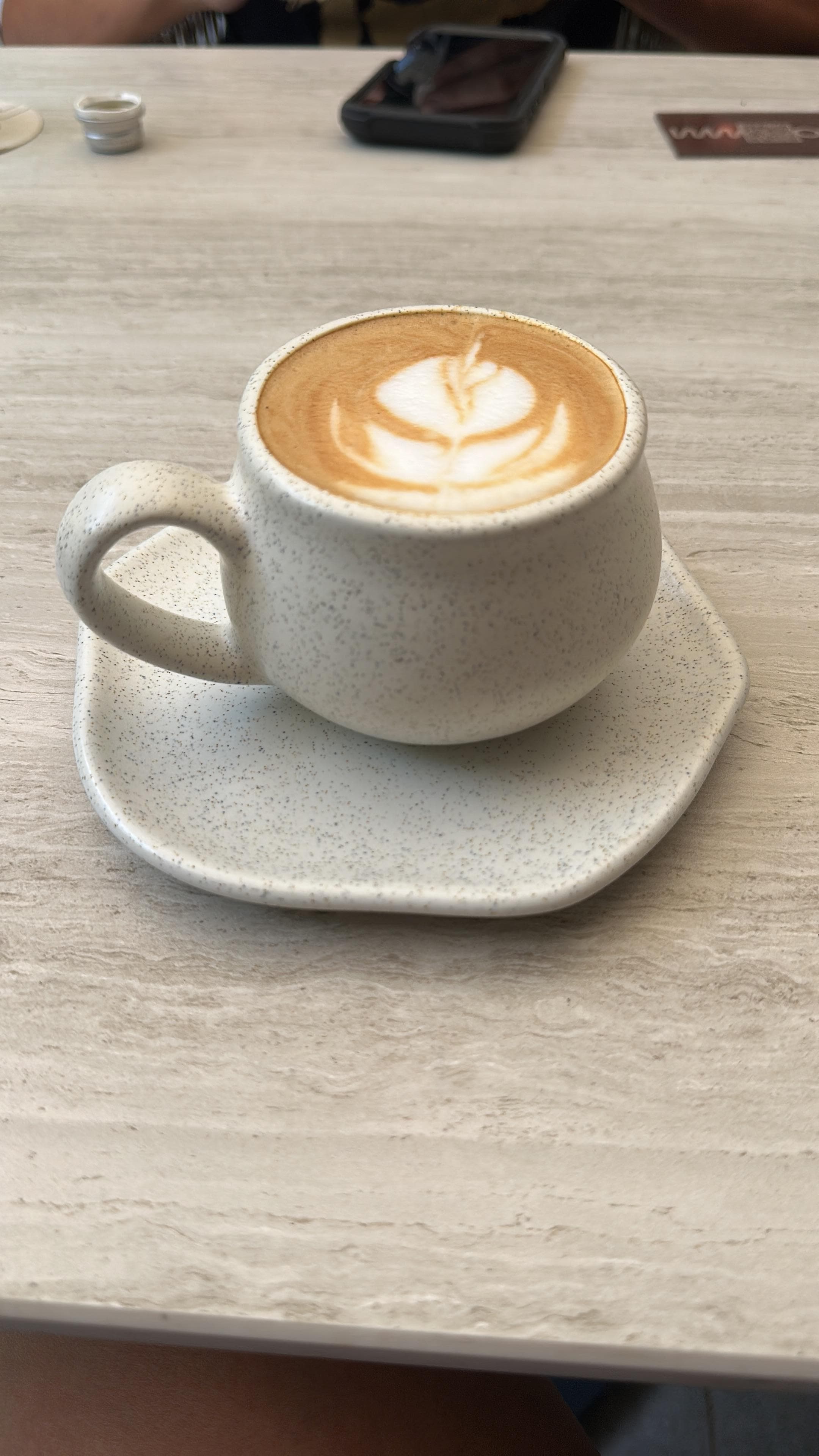 Mi cafecito de todas las mañanas con panela por supuesto. Gracias a Tomas, Azul y Miguel.