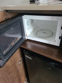 Microwave rusted