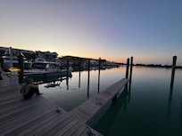 Marina a few steps from the property