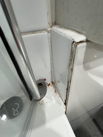 I definitely donât expect this when Iâm paying ÂŁ180 a night!