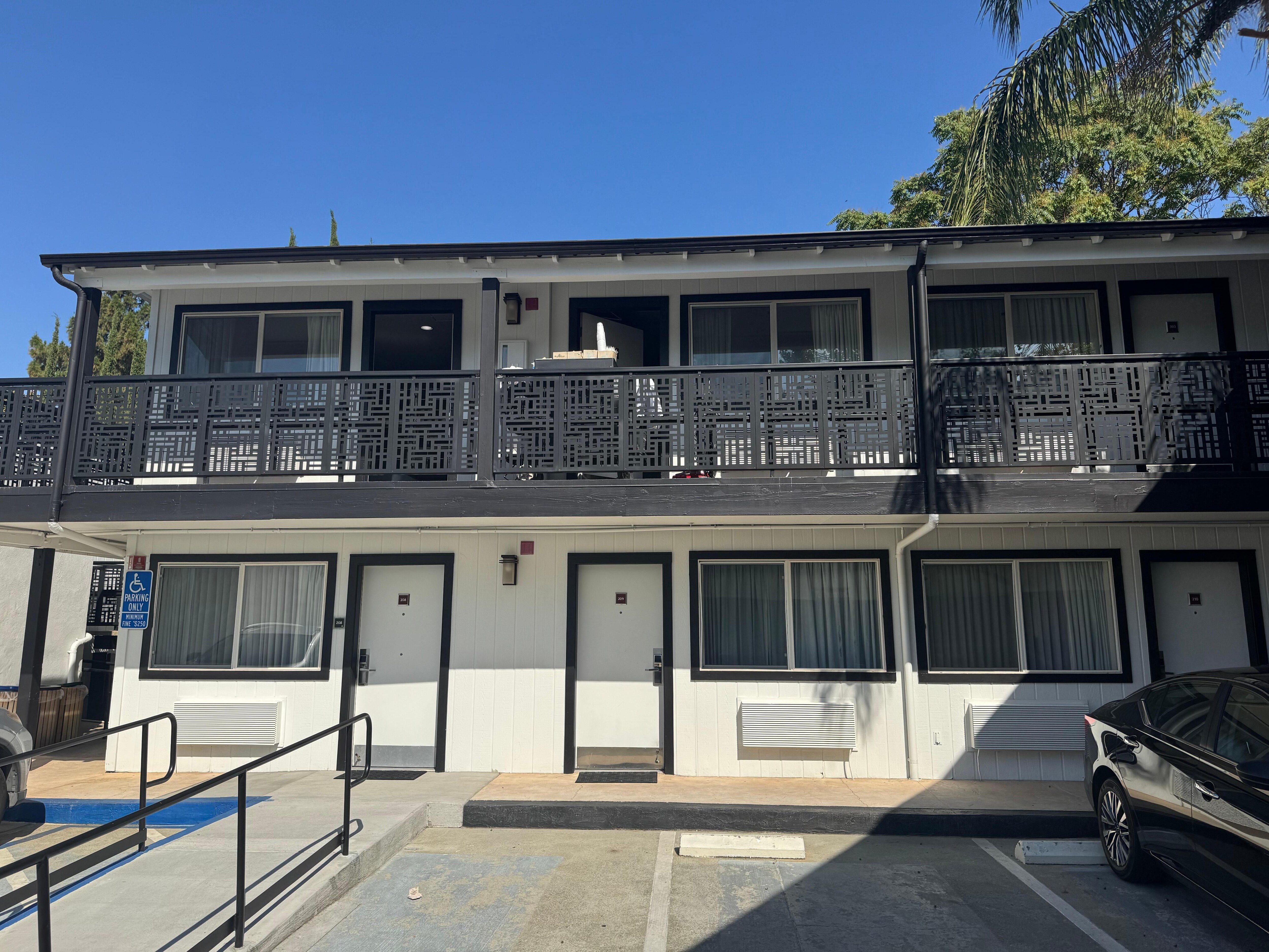 Unsafe motel where anyone can access your door. 