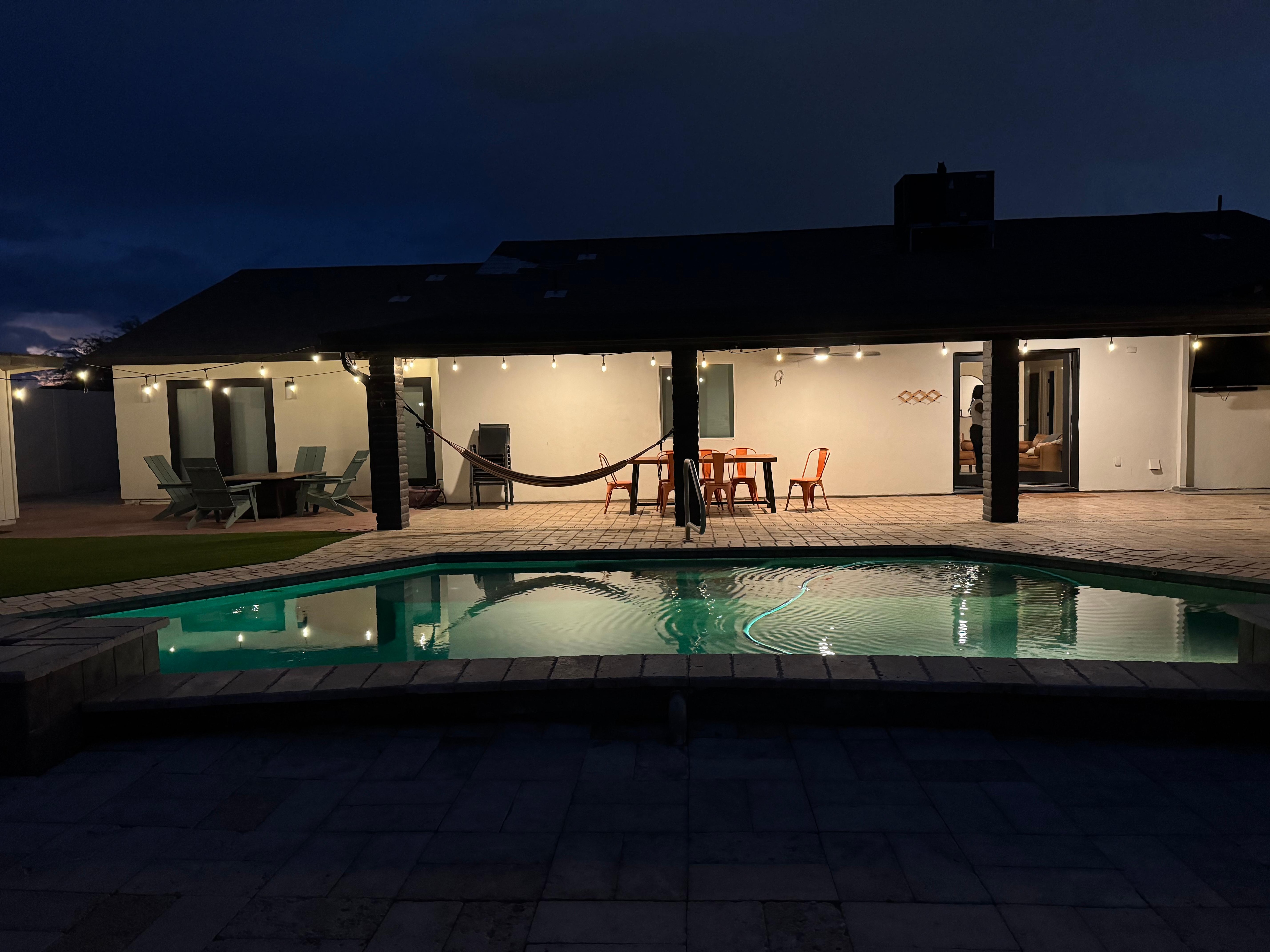 Night time pool action