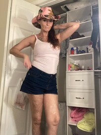 i really like the closet all the space for makeup etc.. easy access to all my girlie stuff