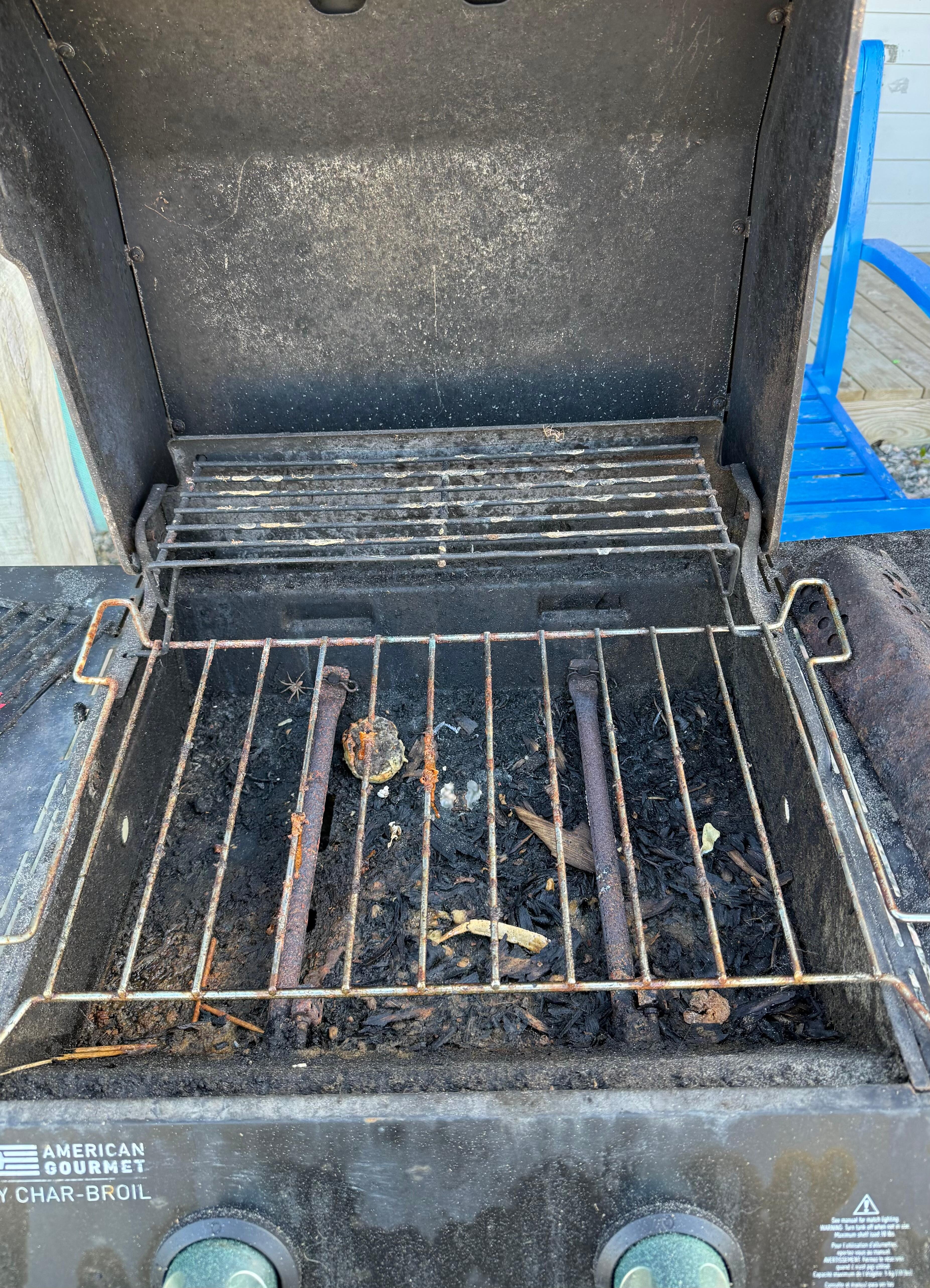 Broken gross grill
