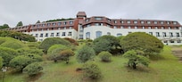 A Grand Hotel