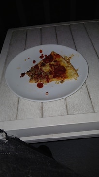 The pizza was $28 and it was so sad like come on u guys can do better