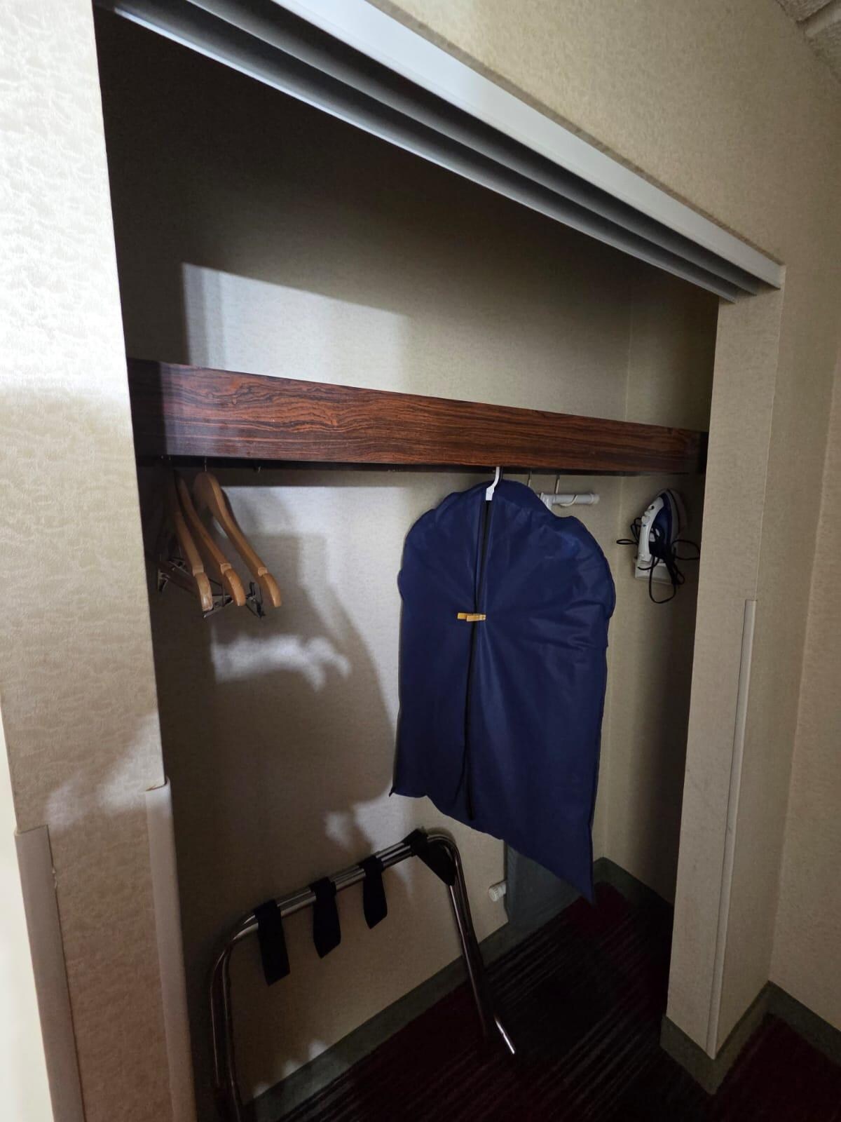 No door closet