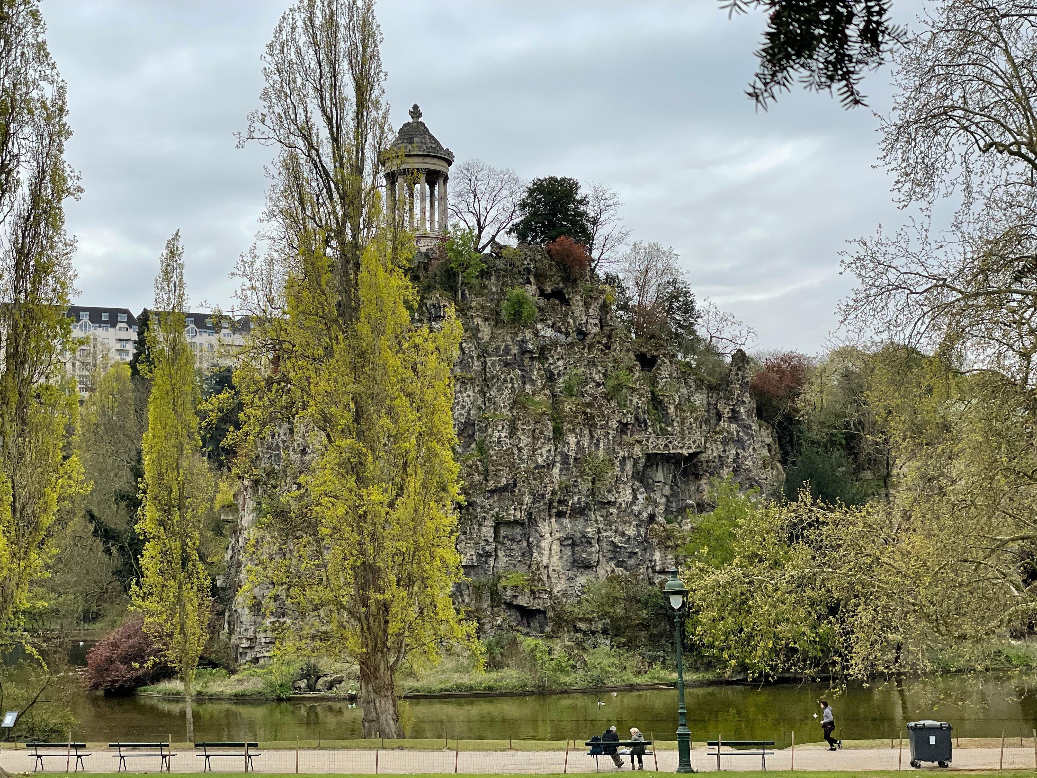 Buttes Chaumont nearby. Gorgeous park to explore. 