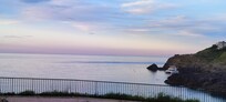 coucher de soleil vue depuis la terrasse de l'appartement