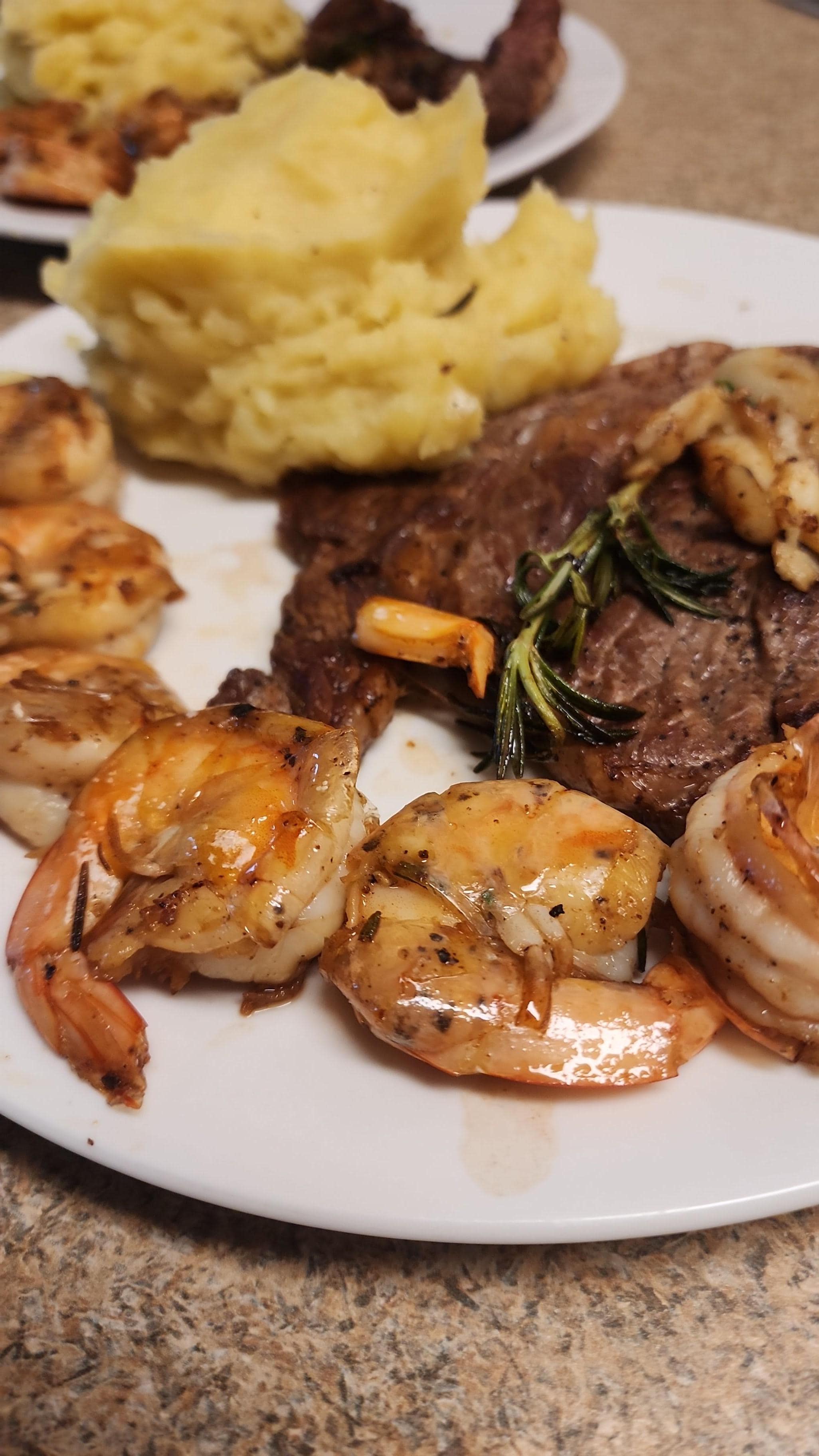 You can cook your own meals this a plus 