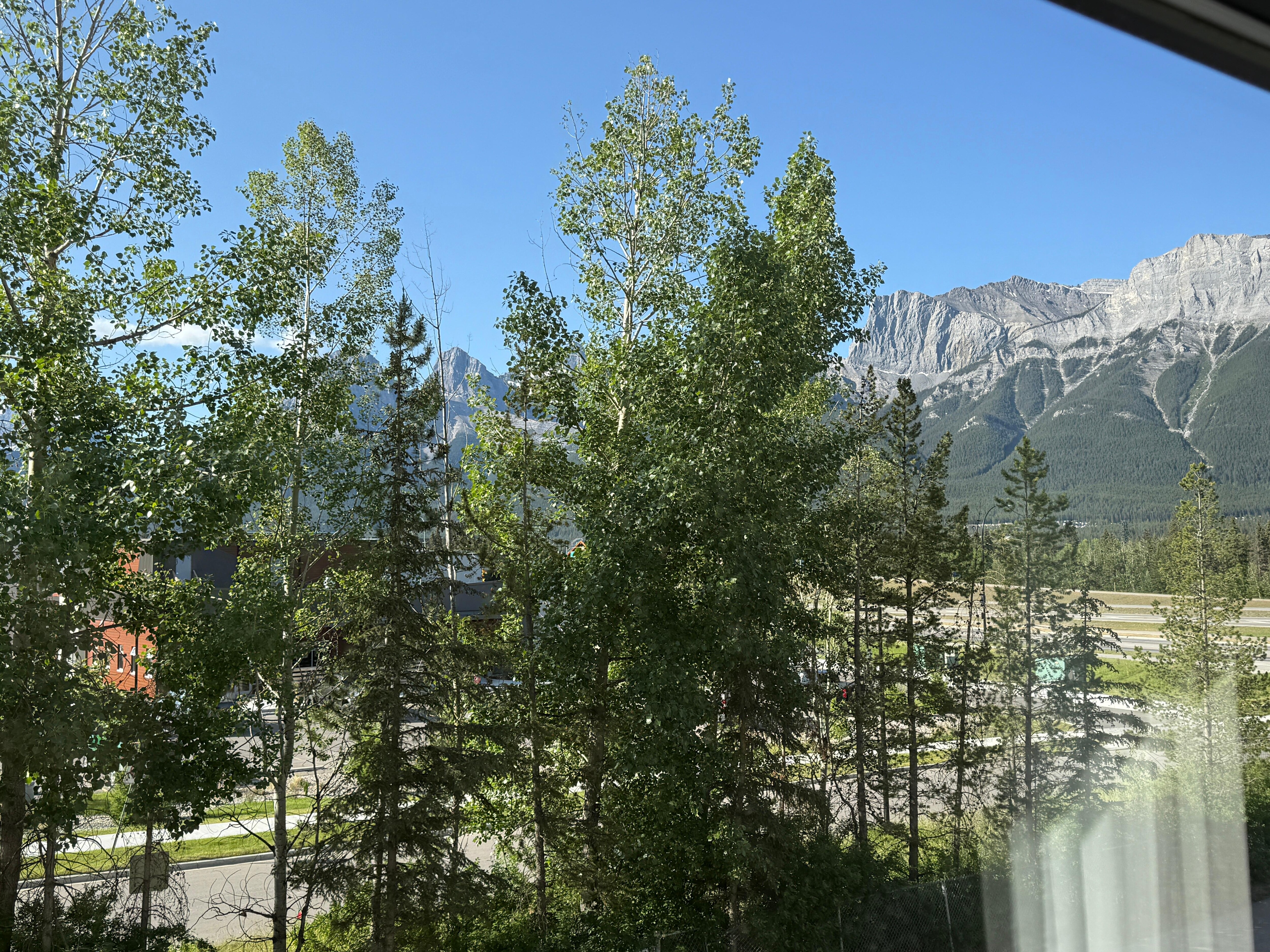 The other view from our room.