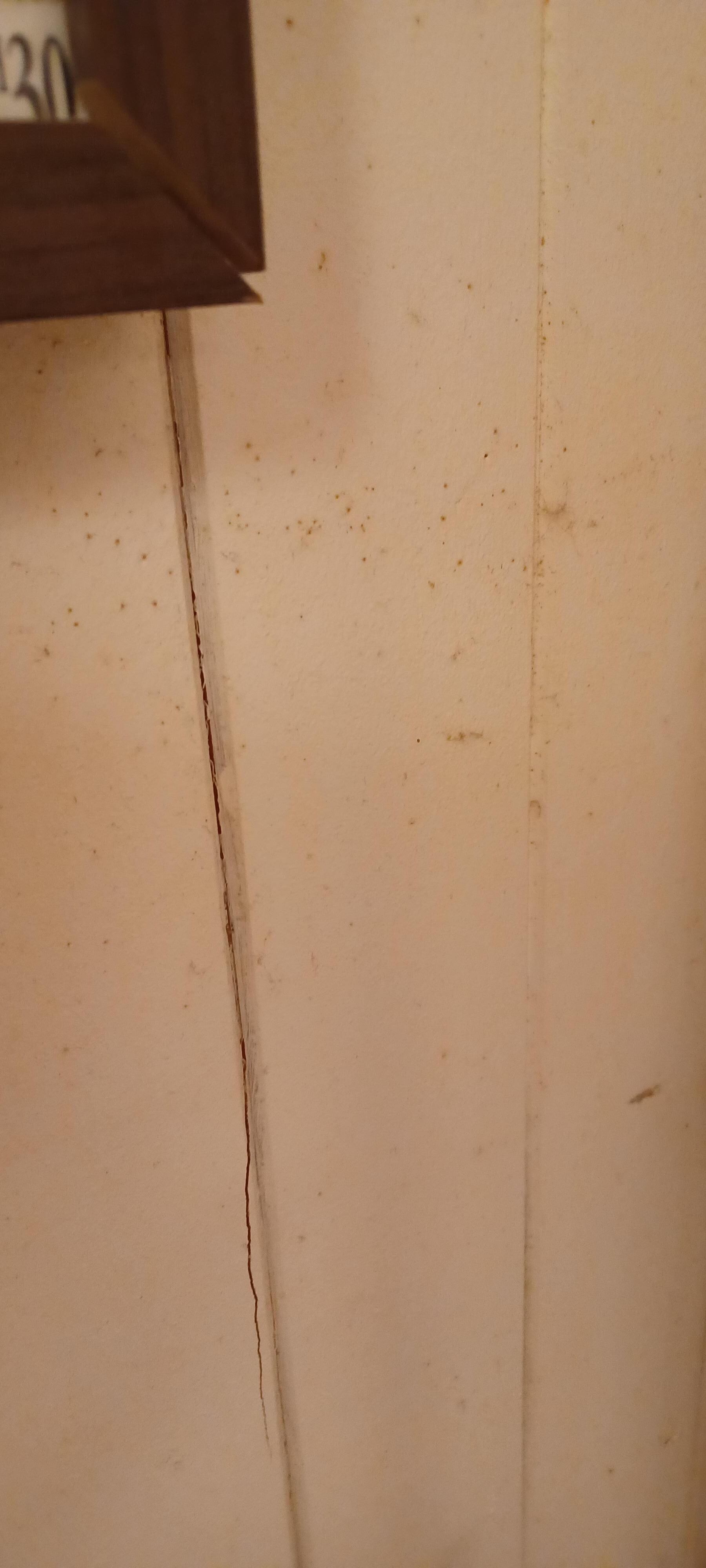 Dirty walls in bedroom
possibly mould