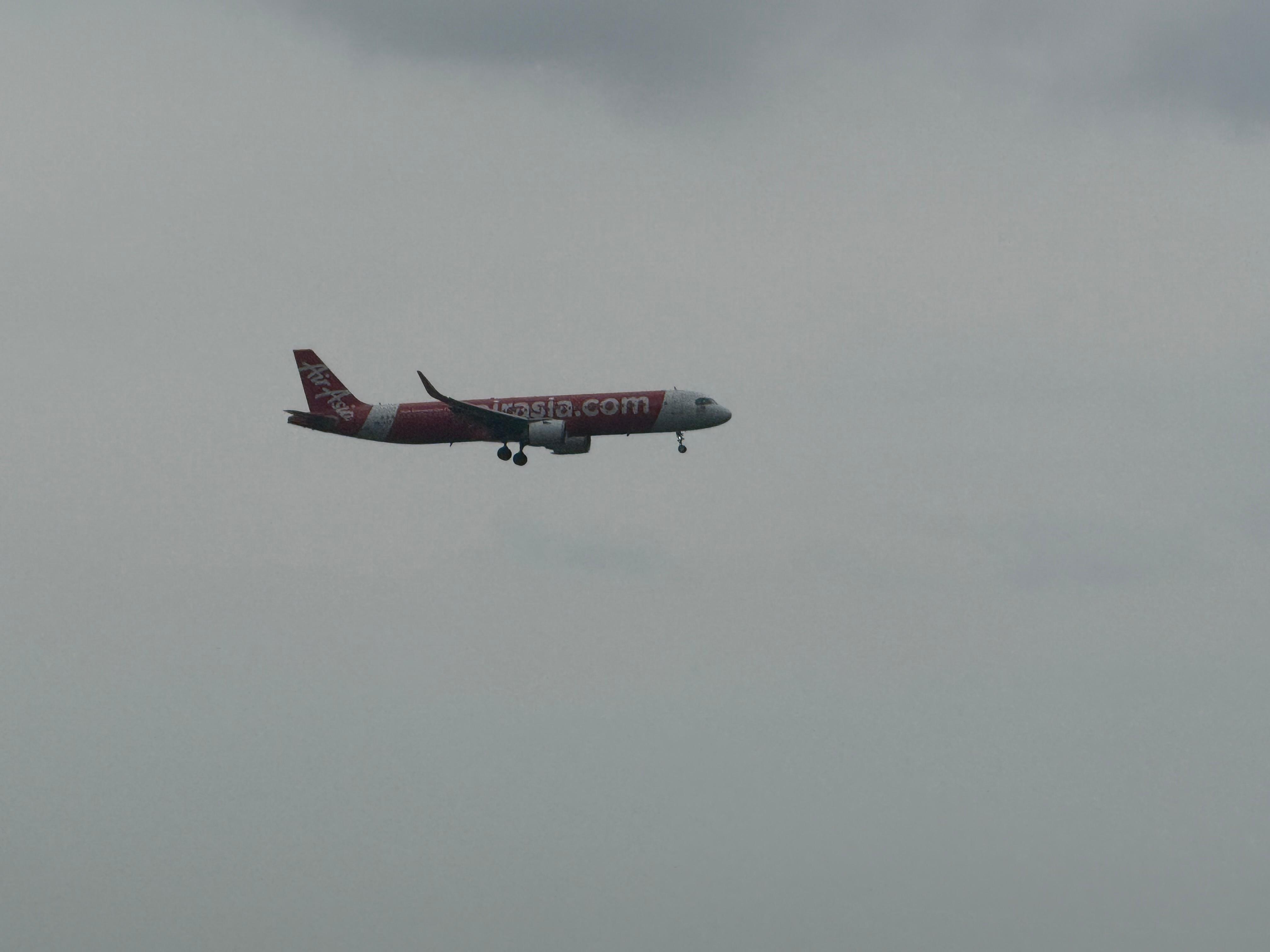 Watch the planes from Level 8 