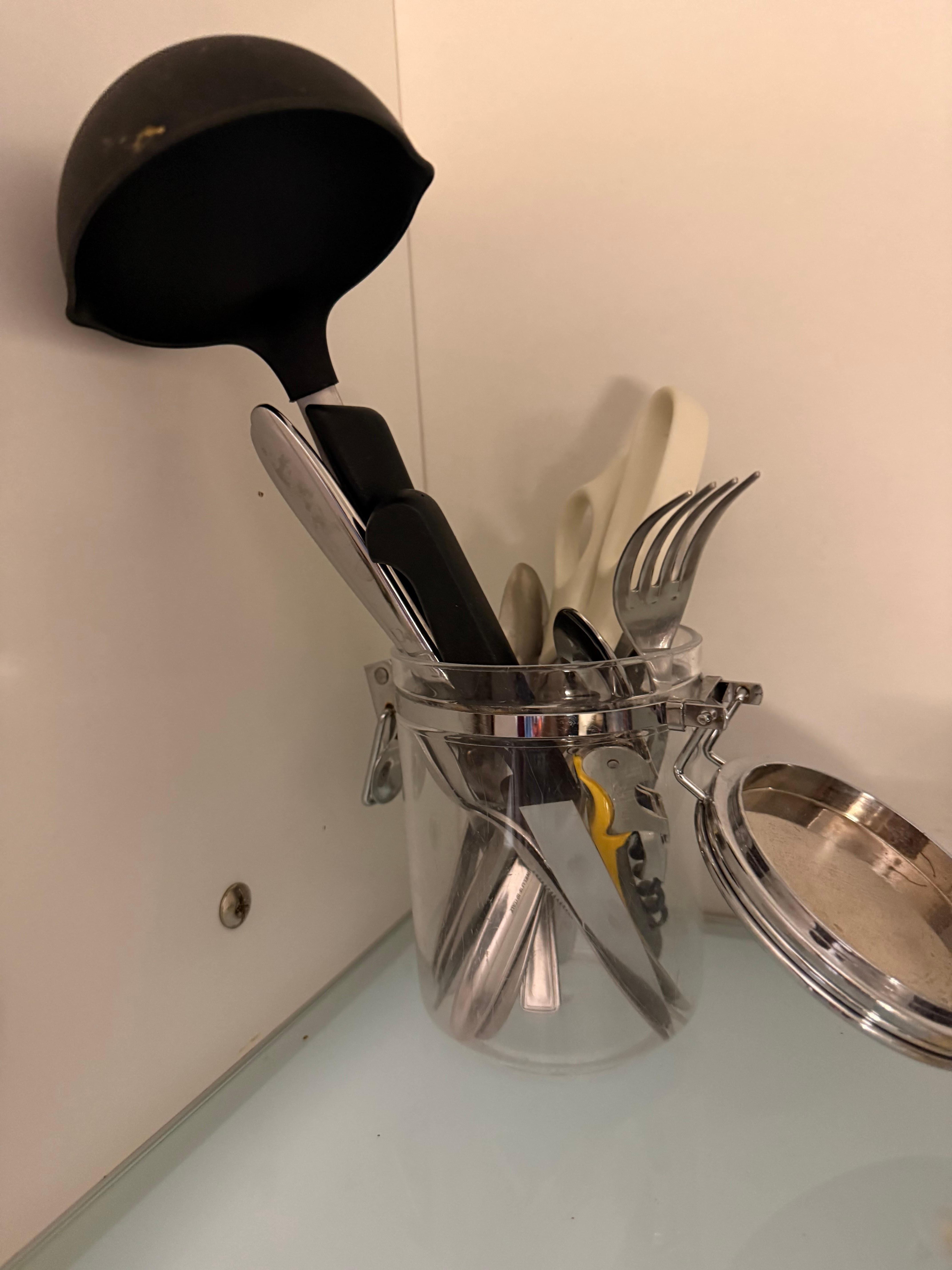 Some of the kitchen tools