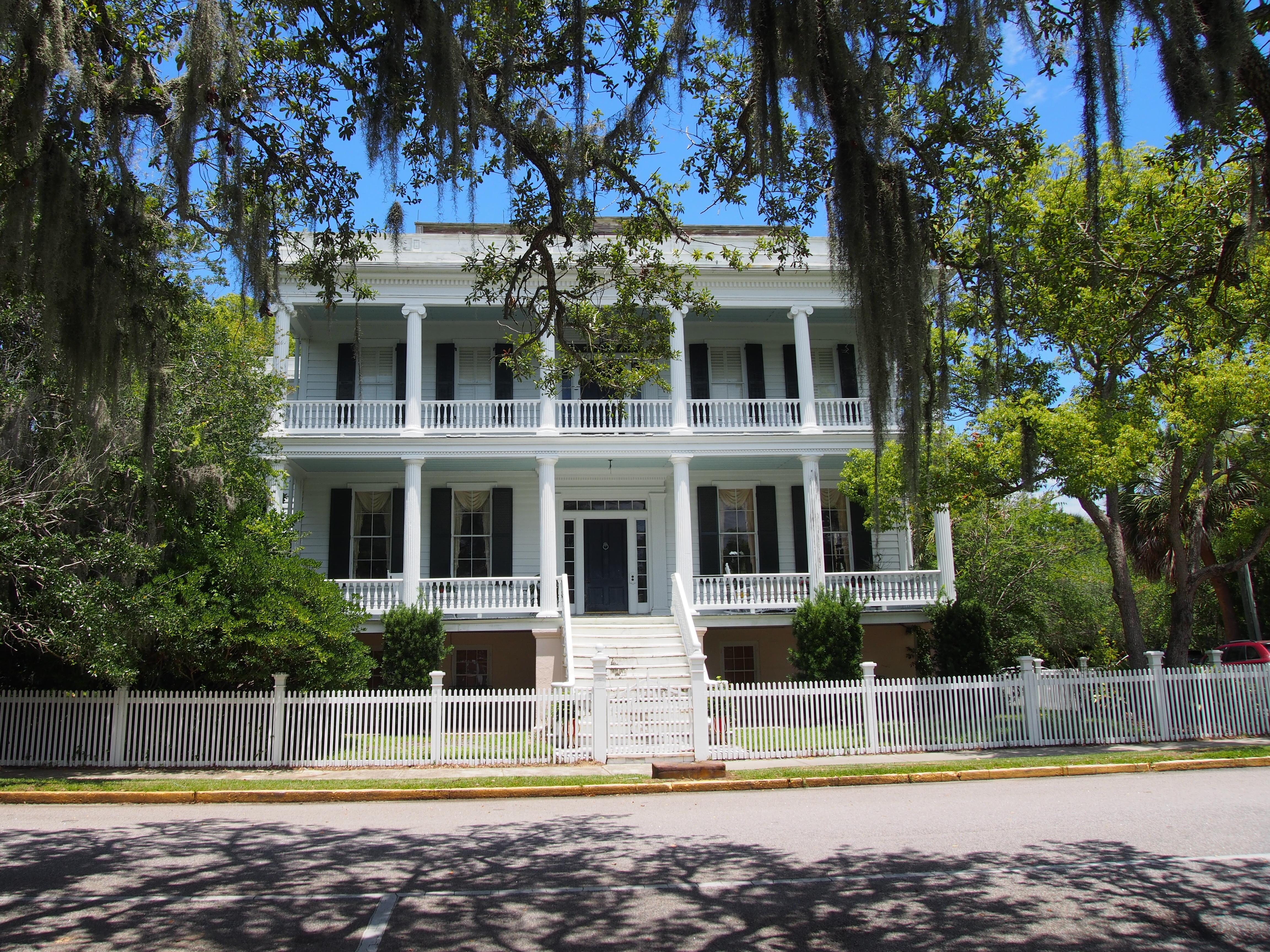 Stroll around and experience the amazing houses on the street!