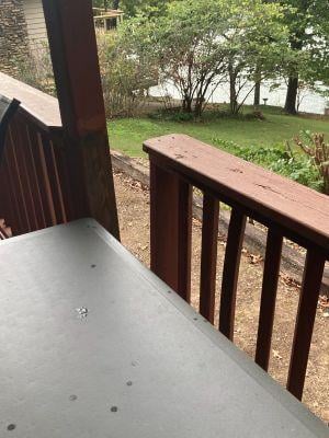 railing detached on lower deck.