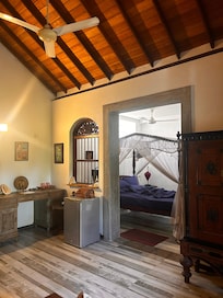 Cinnamon room