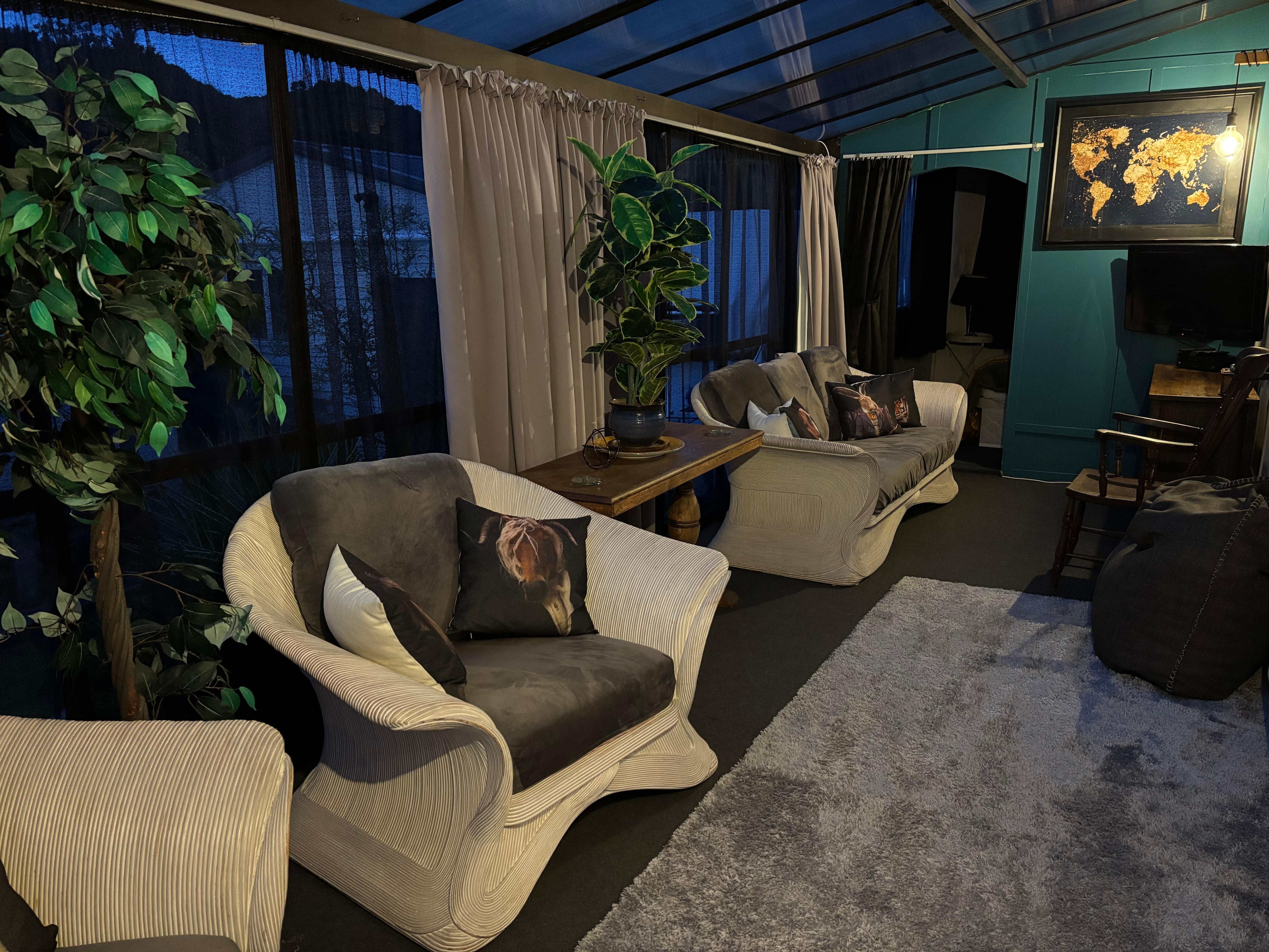 Screened in porch that led to another bedroom