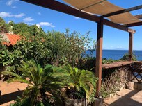 Tuin van beneden huis