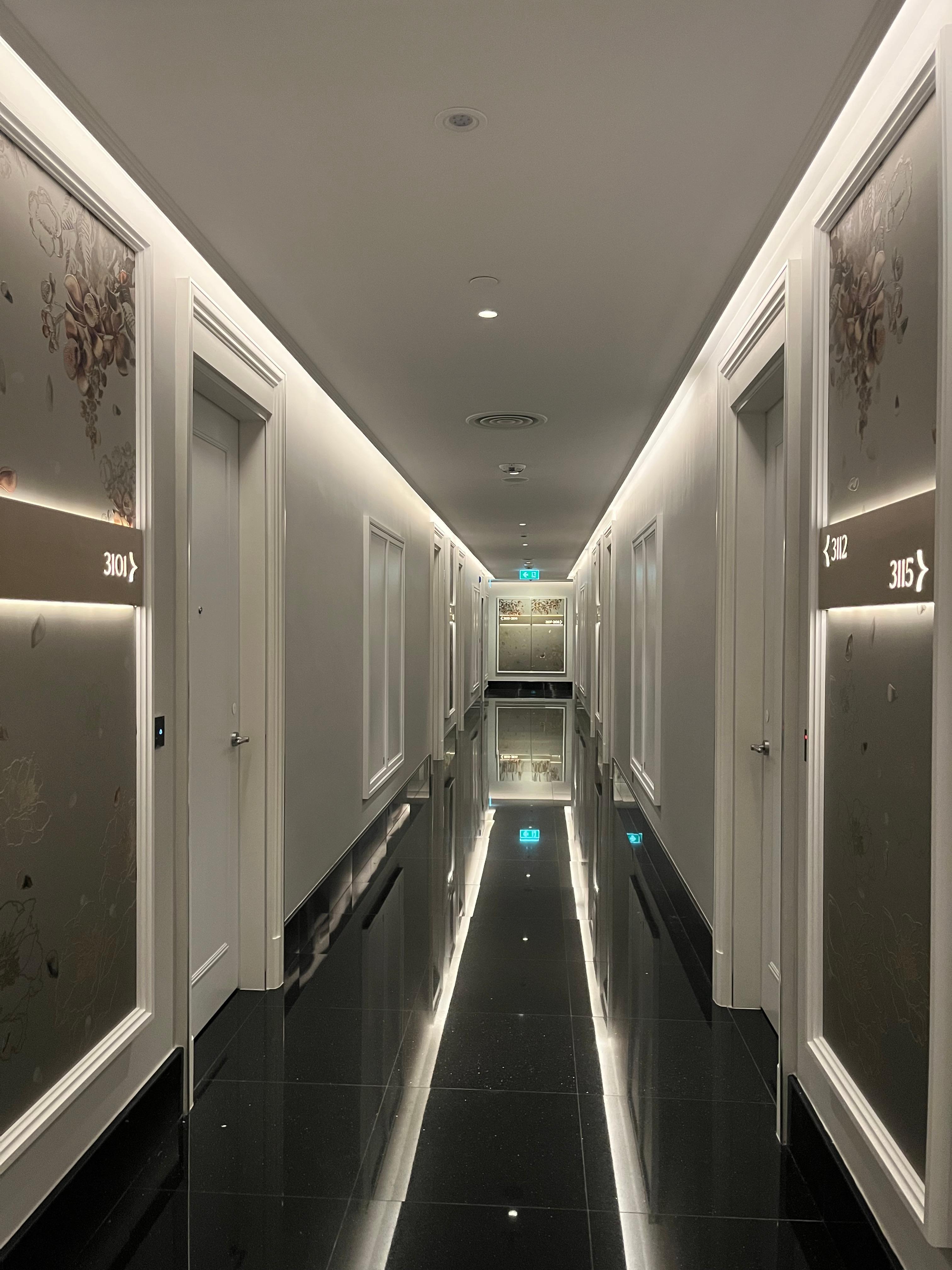 Corridors to the rooms 