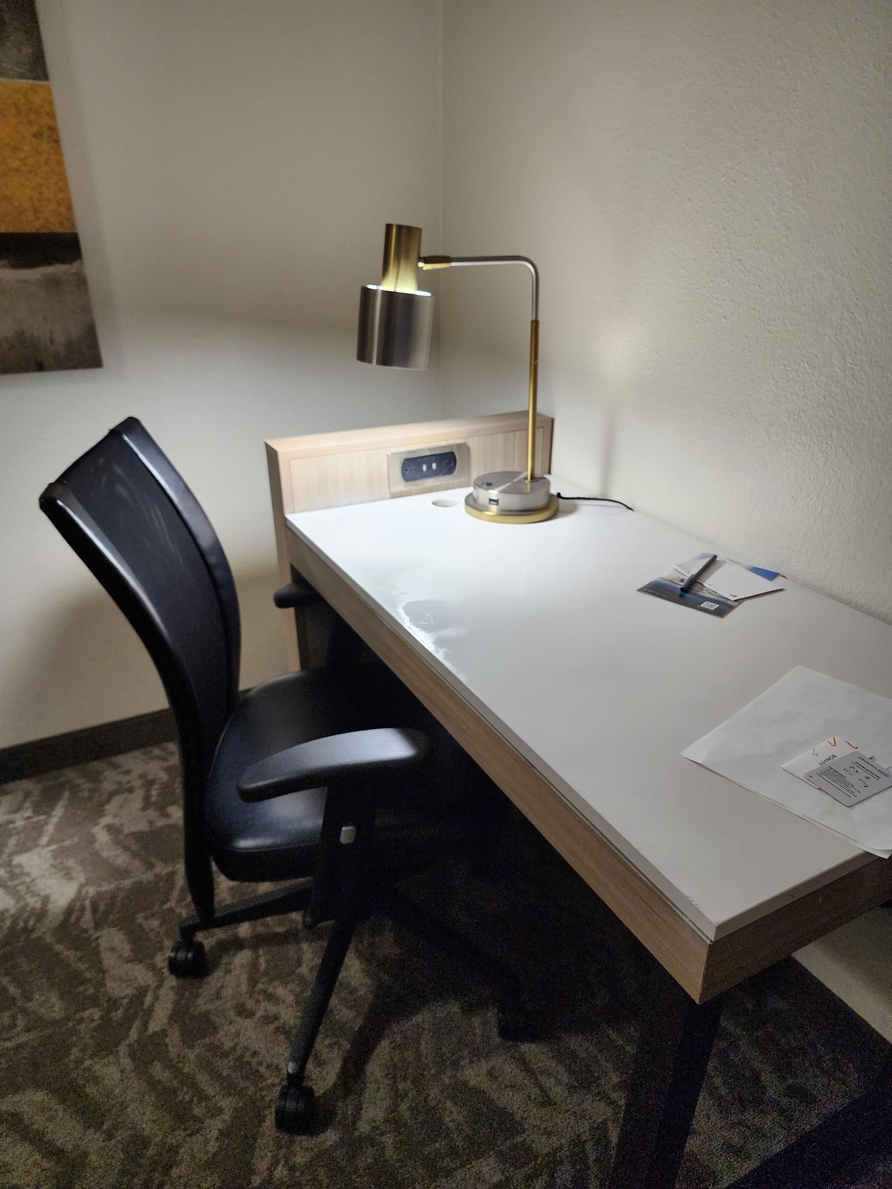 Desk/business area
