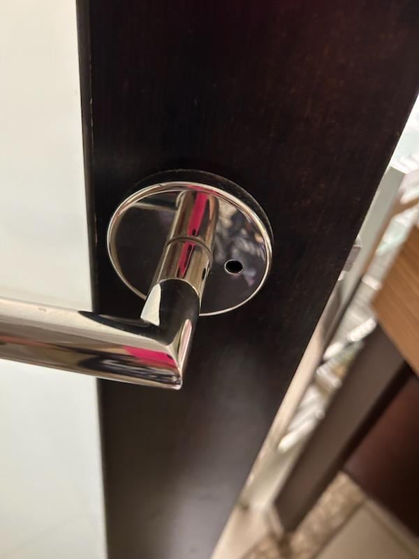 Bathroom without lock
