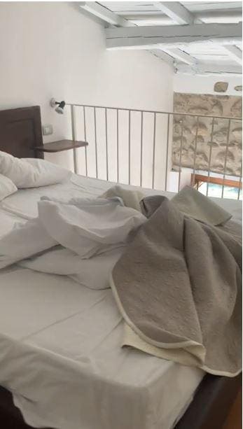 Upstairs balcony being treated as a bedroom as there is a door. Would be useful to have a hanging rail to place clothes