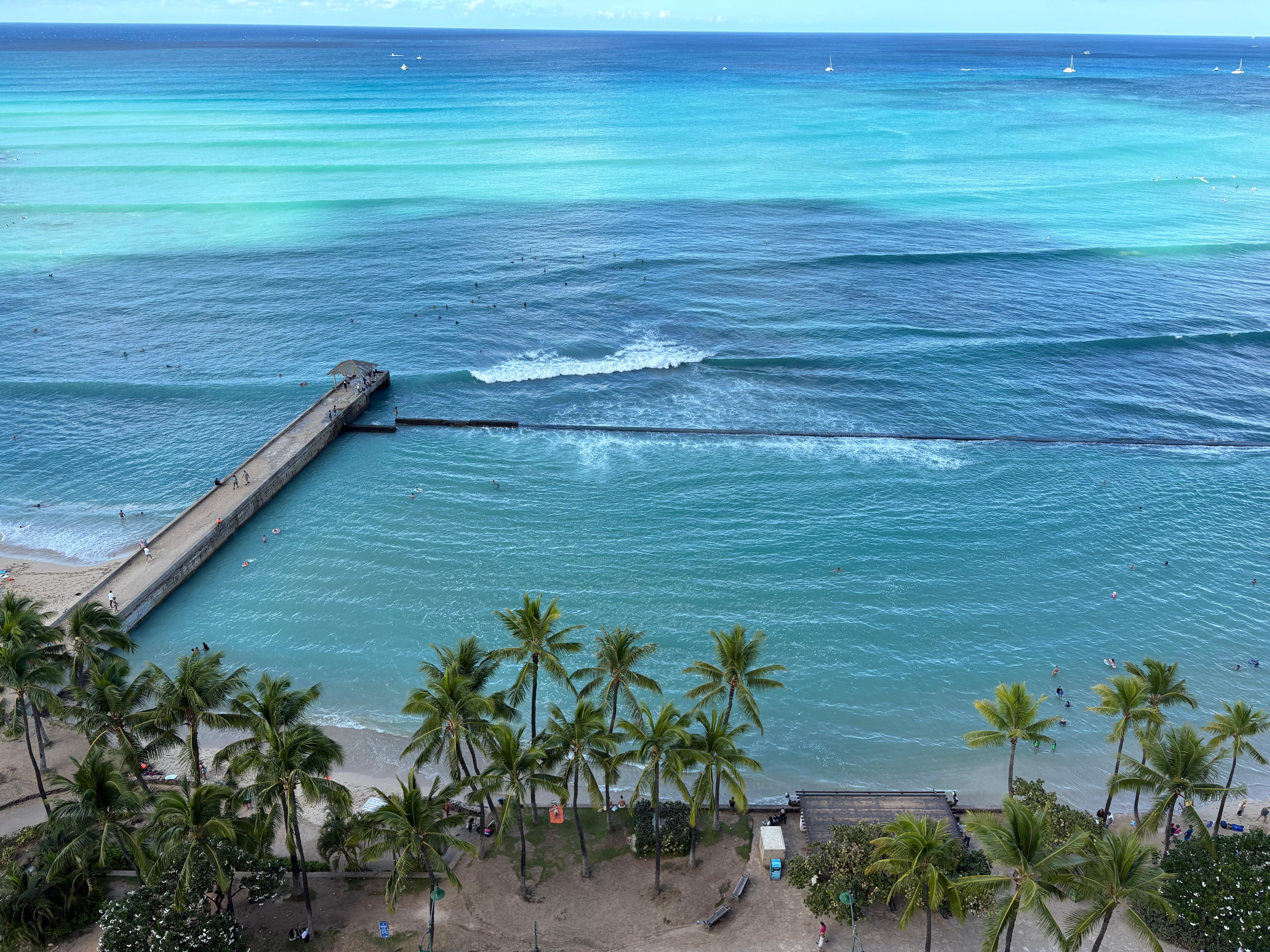 Twin Fin breakfast view (21st floor view)