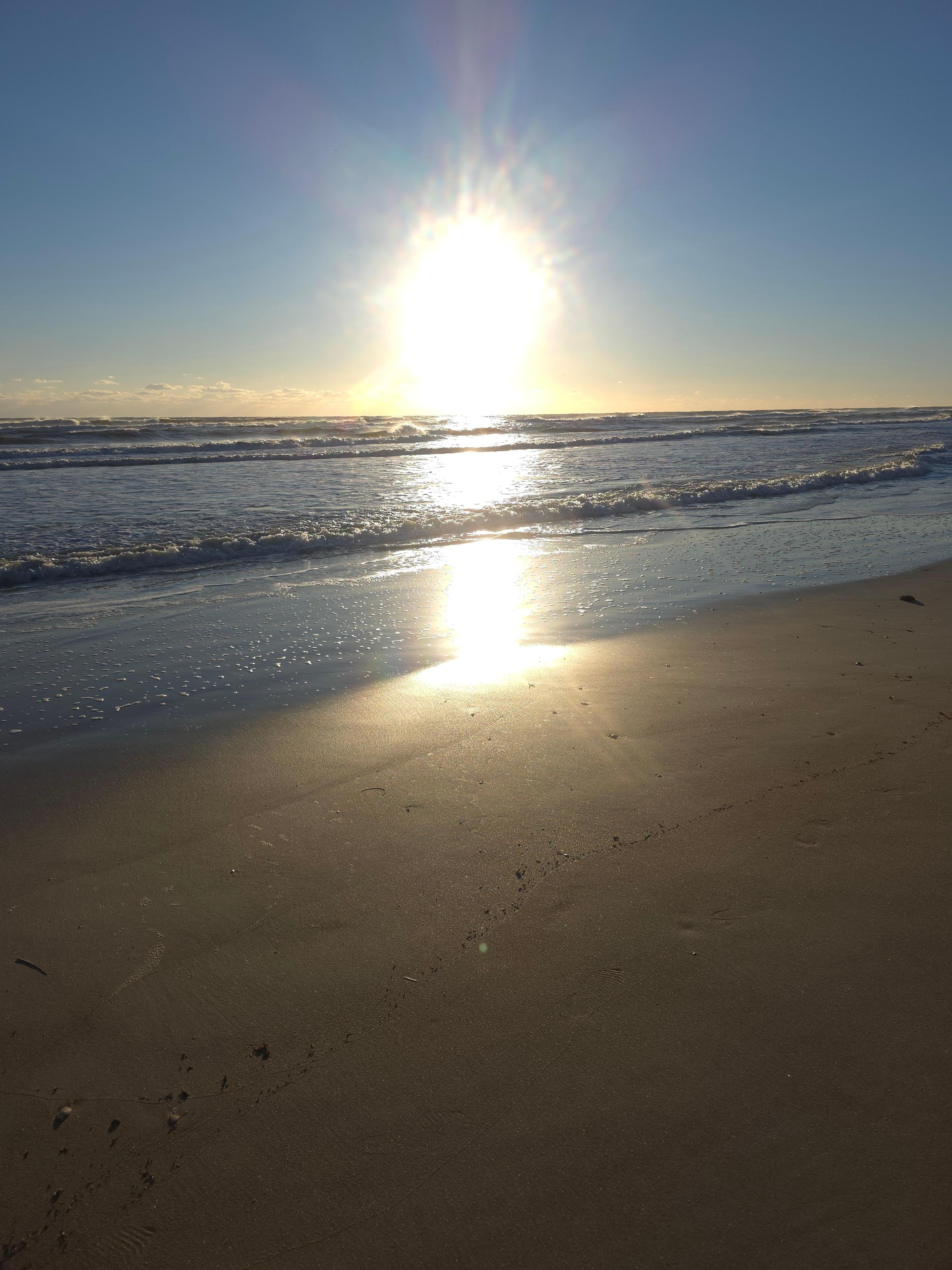 Easy and quick access to the beach