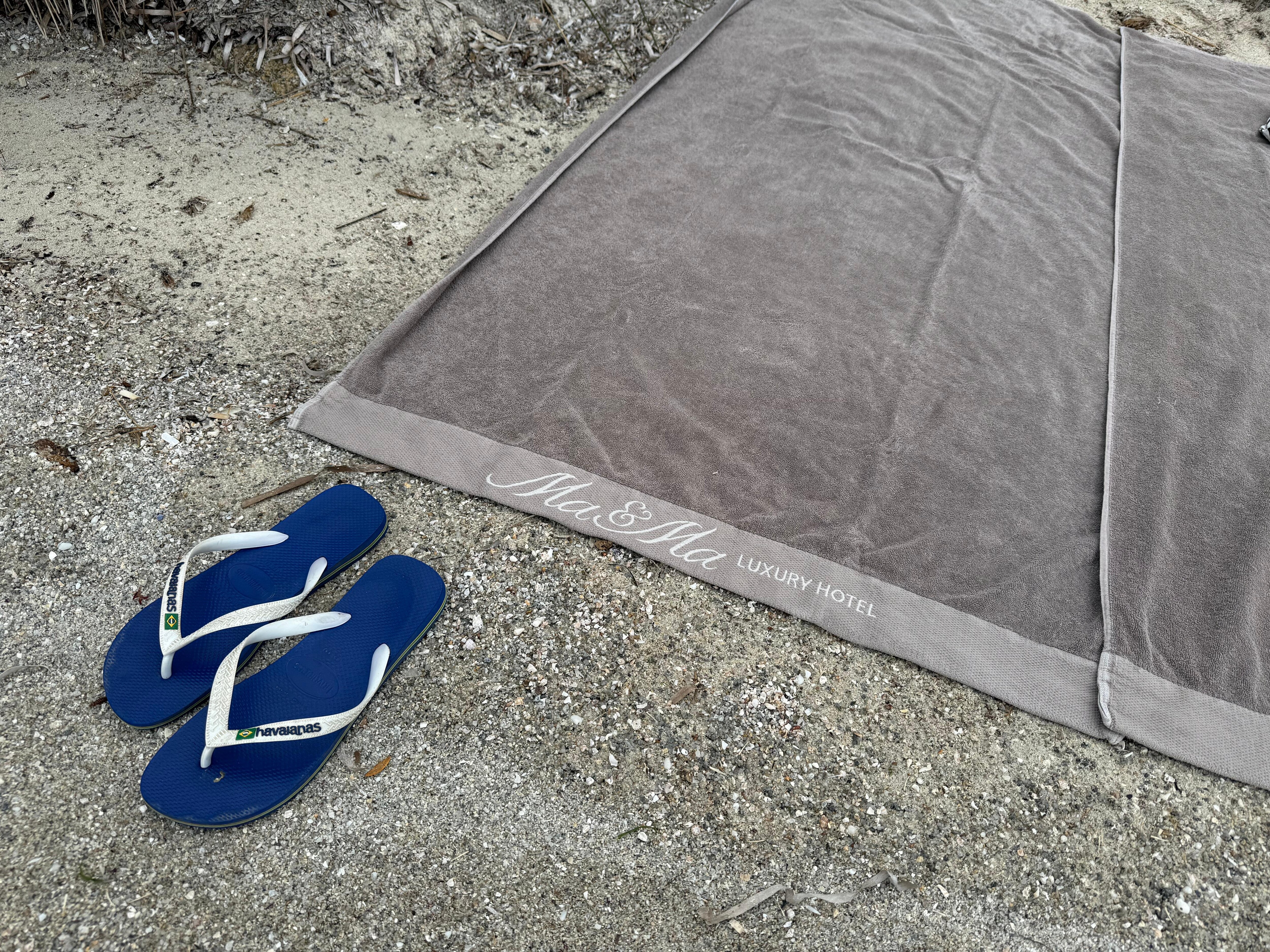 Amazing pool towels to take to the beach. 