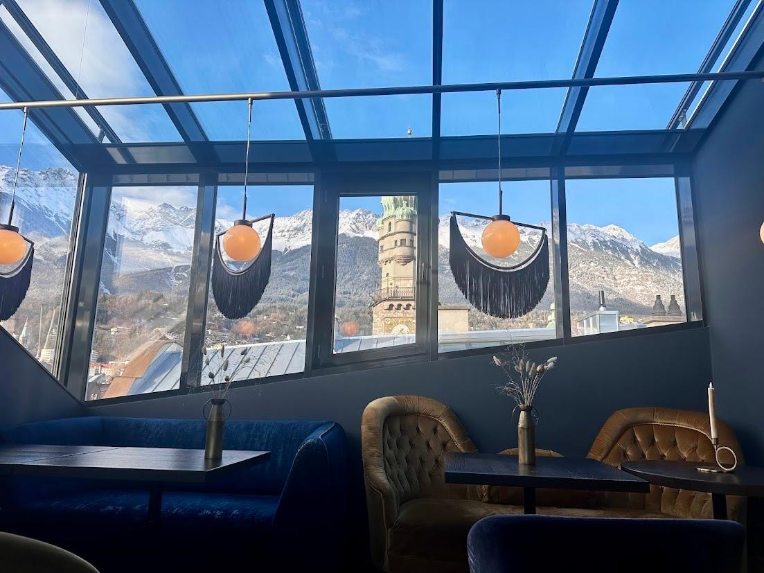 Vista da recapção/bar