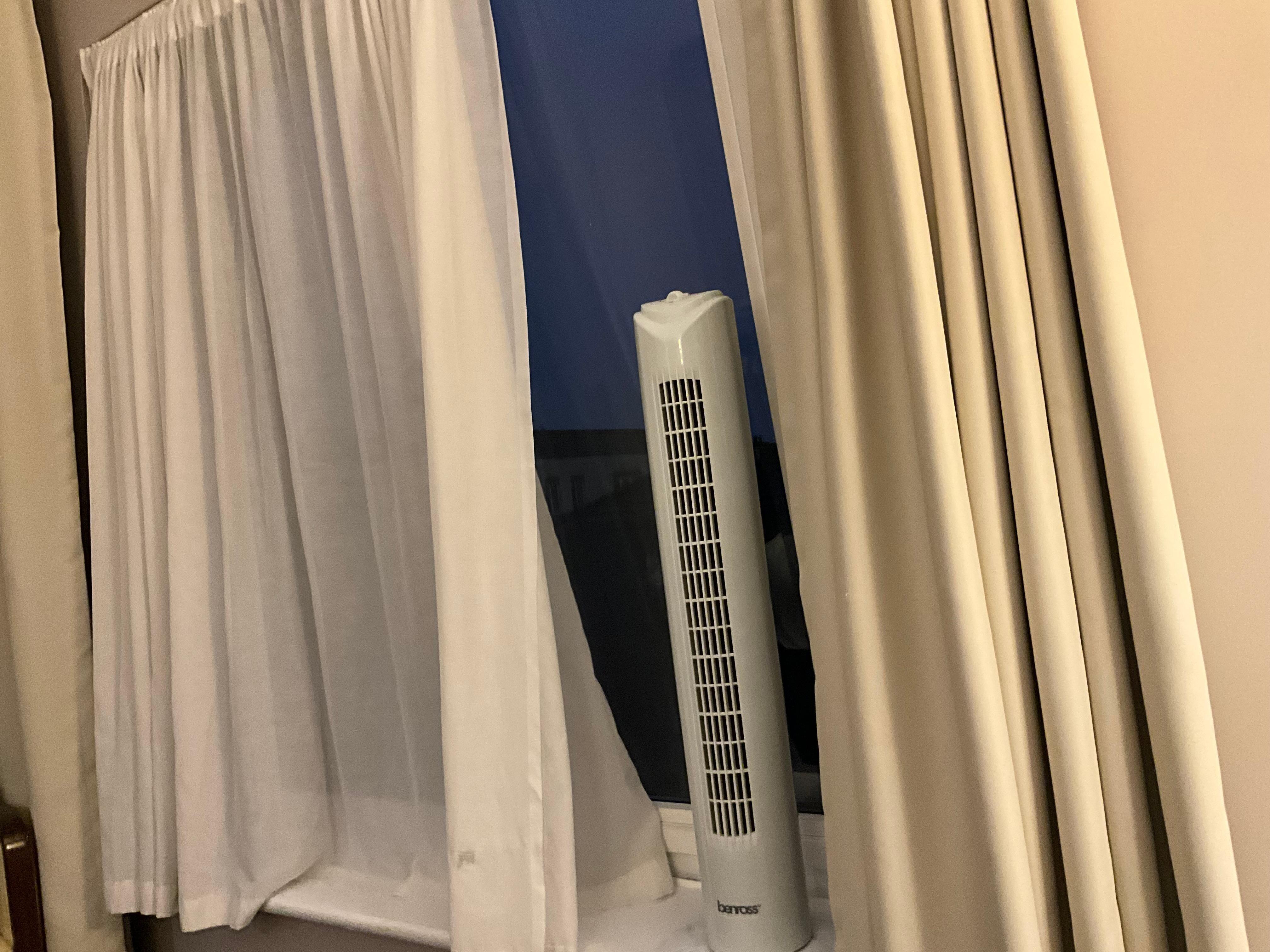 Window fan