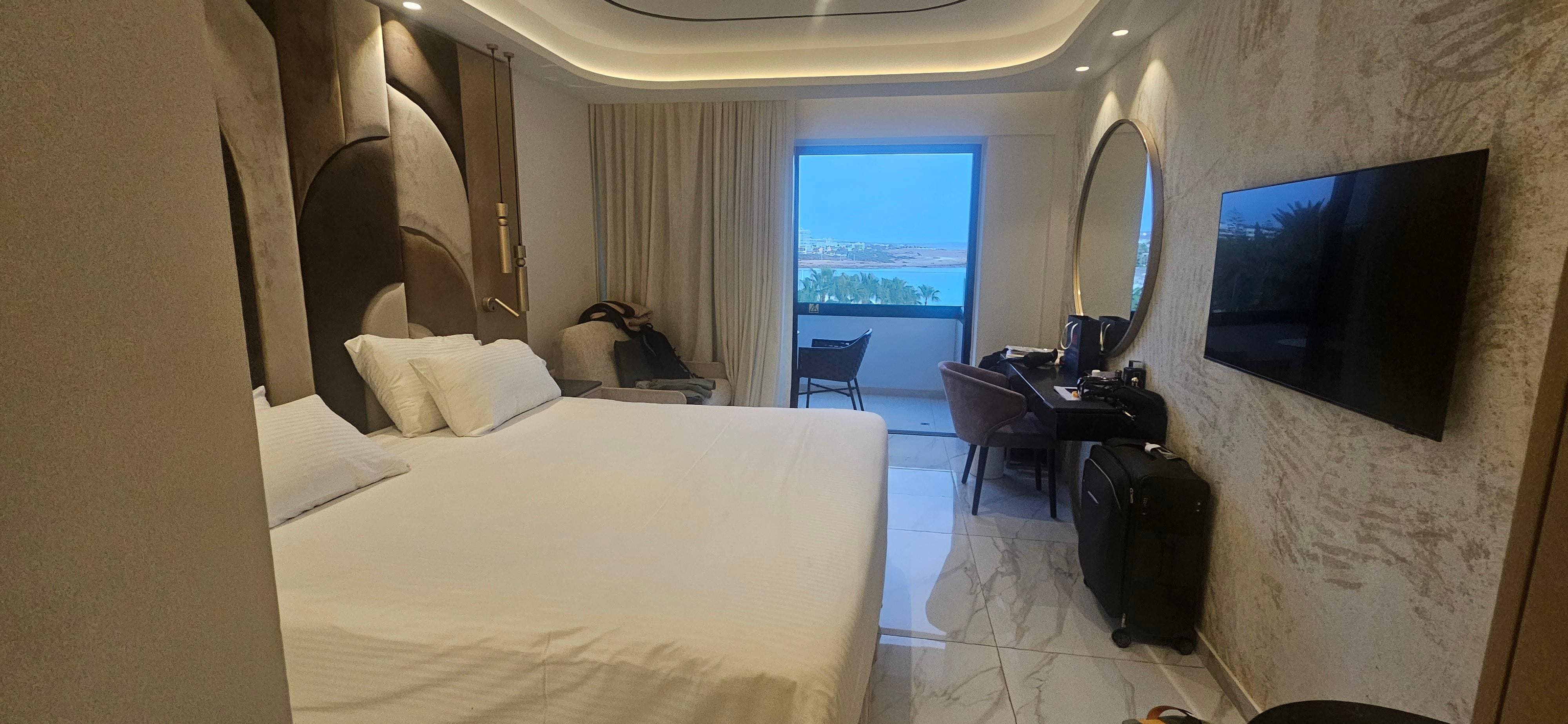 Aus dem Zimmer Blickrichtung Nissi Beach