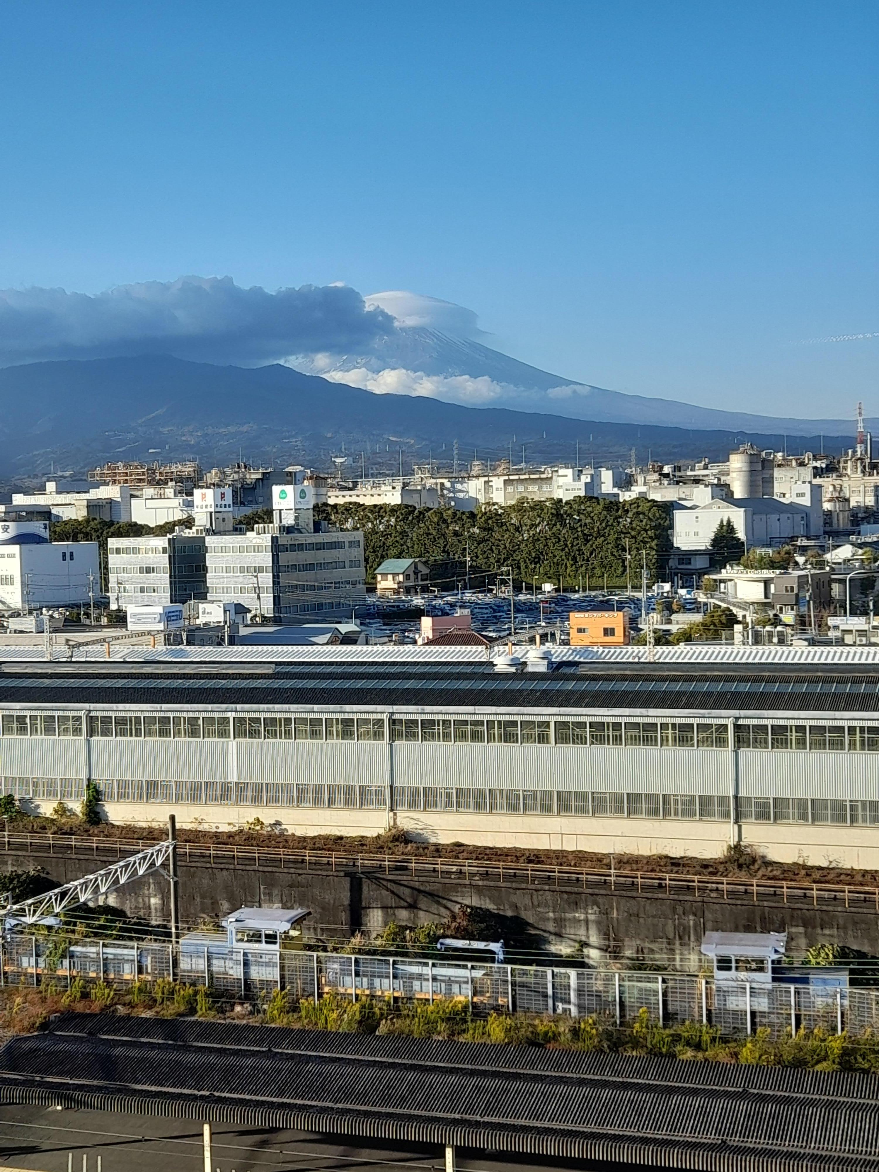 Room view. I suddenly realised there were the "ring clouds"! 