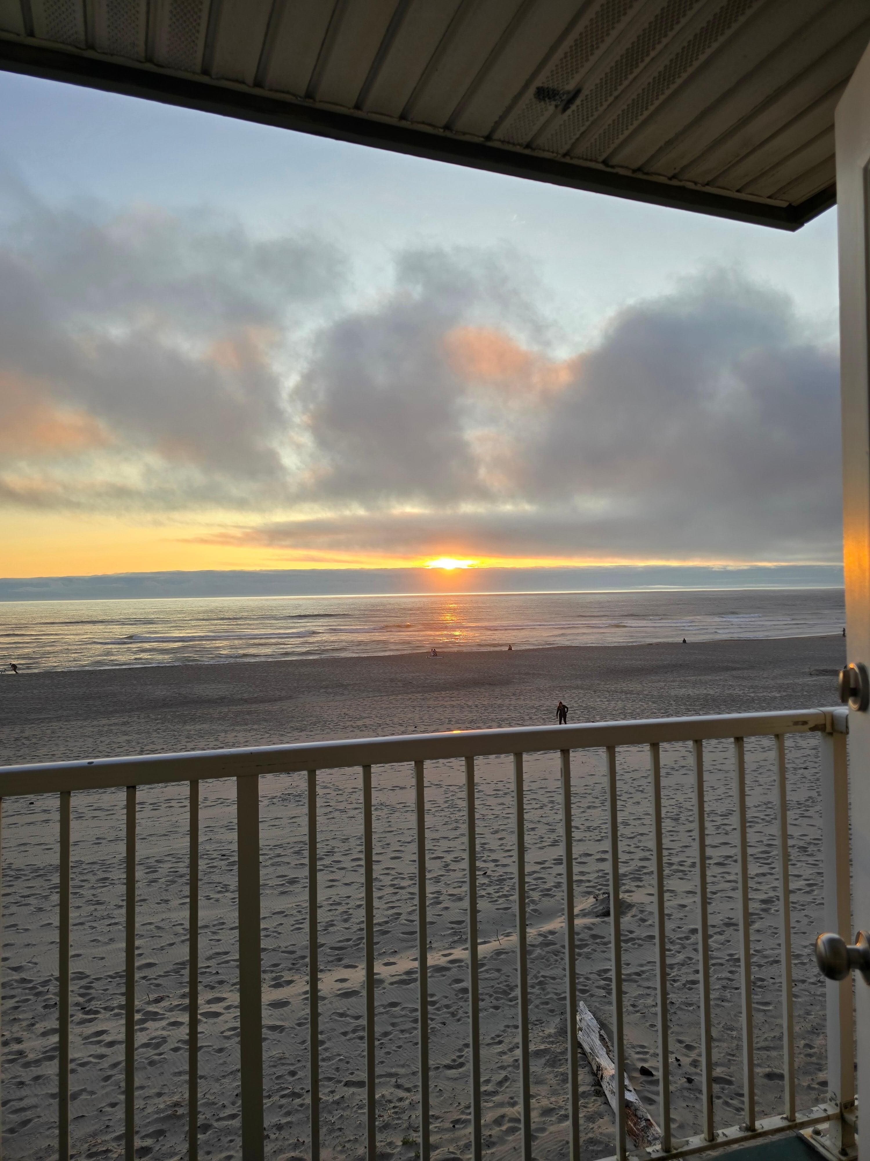 Sunsets are amazing!