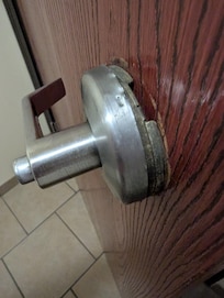 Bathroom Dorr Handle falling off and looked like several fixes have been done. Why not put on a new one!