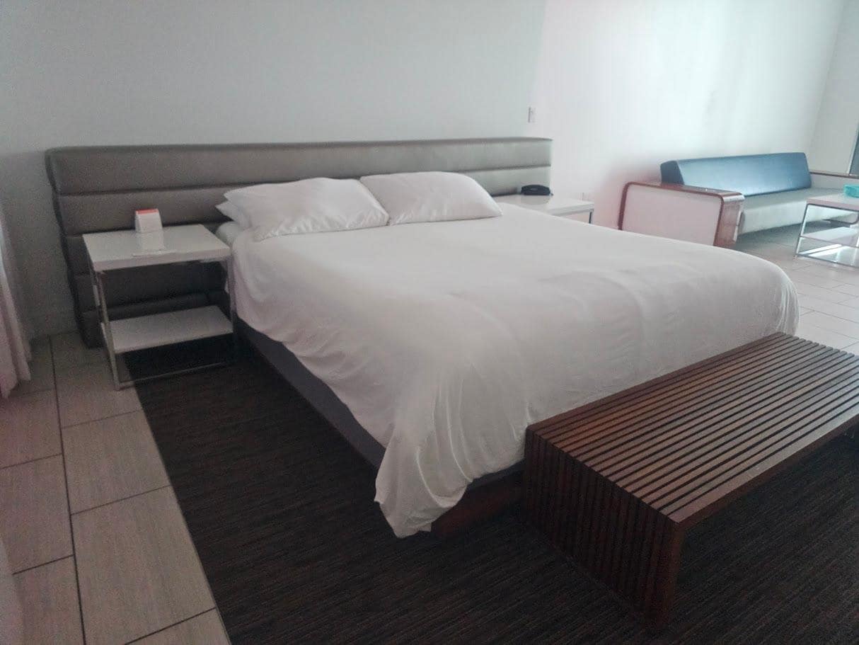 inferno room king size bed