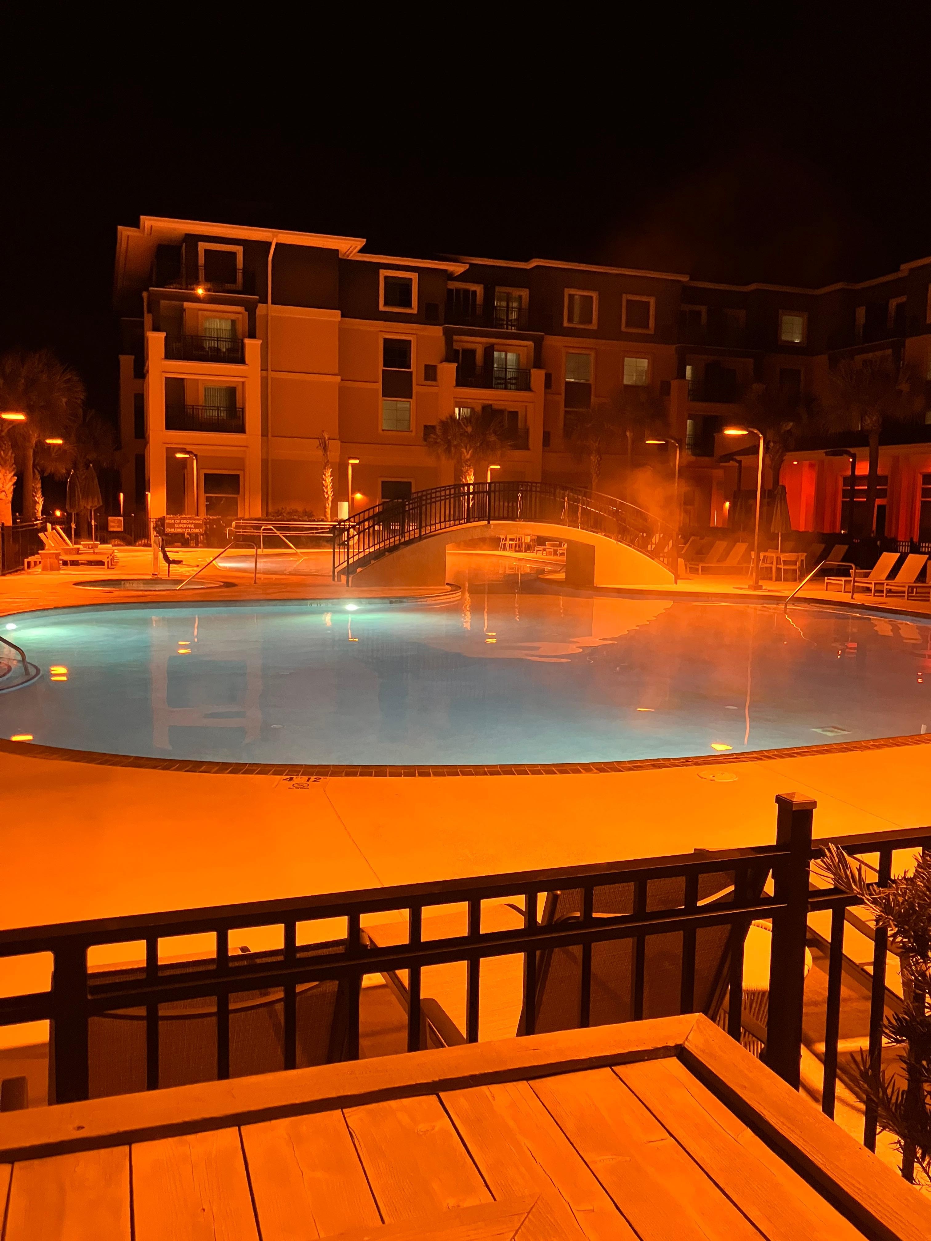 Heated pool!!