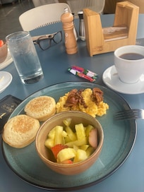 Excellent breakfast and service.