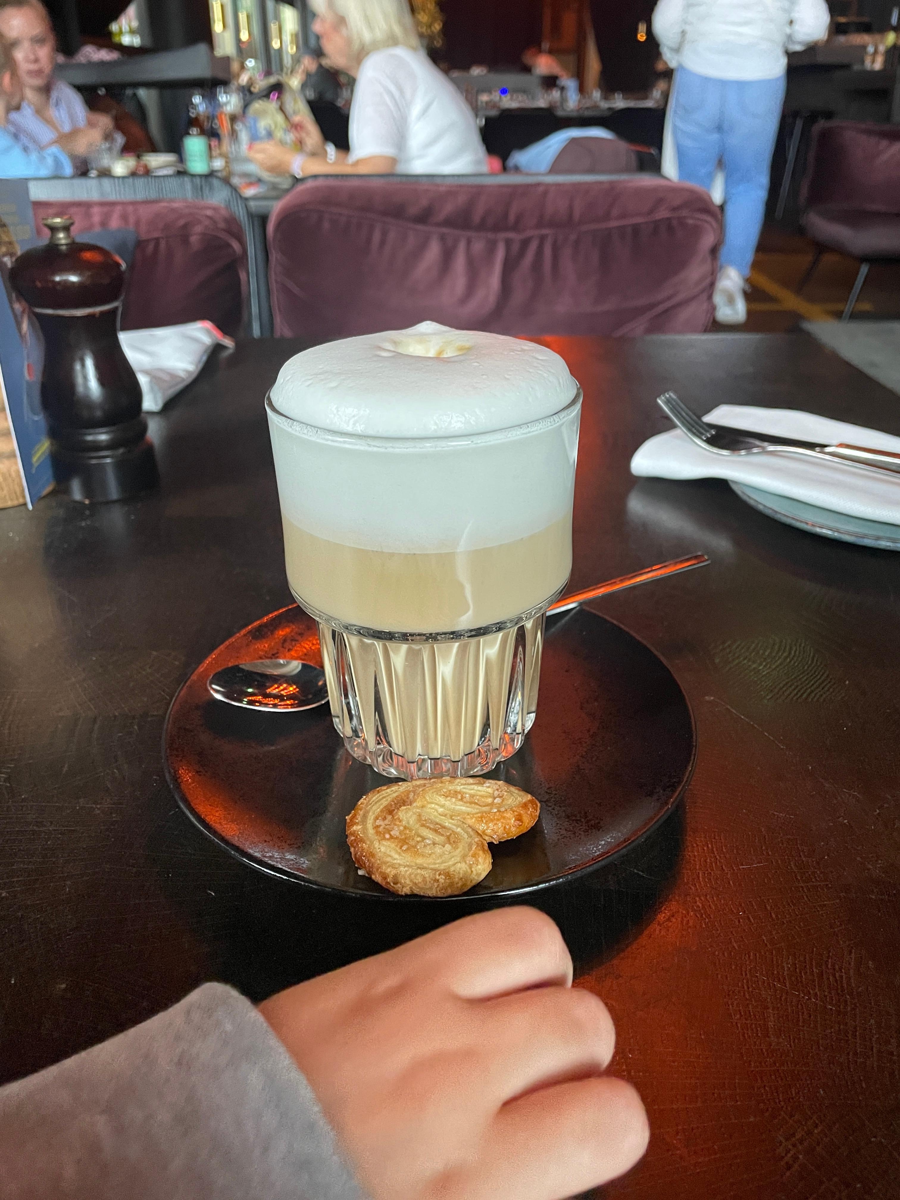 The best latte macchiato (and I am picky..)