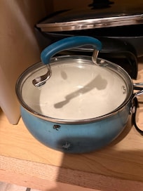 Only one pot for the kitchen