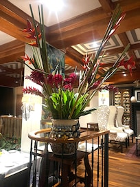 Beautiful arrangement in restaurant.