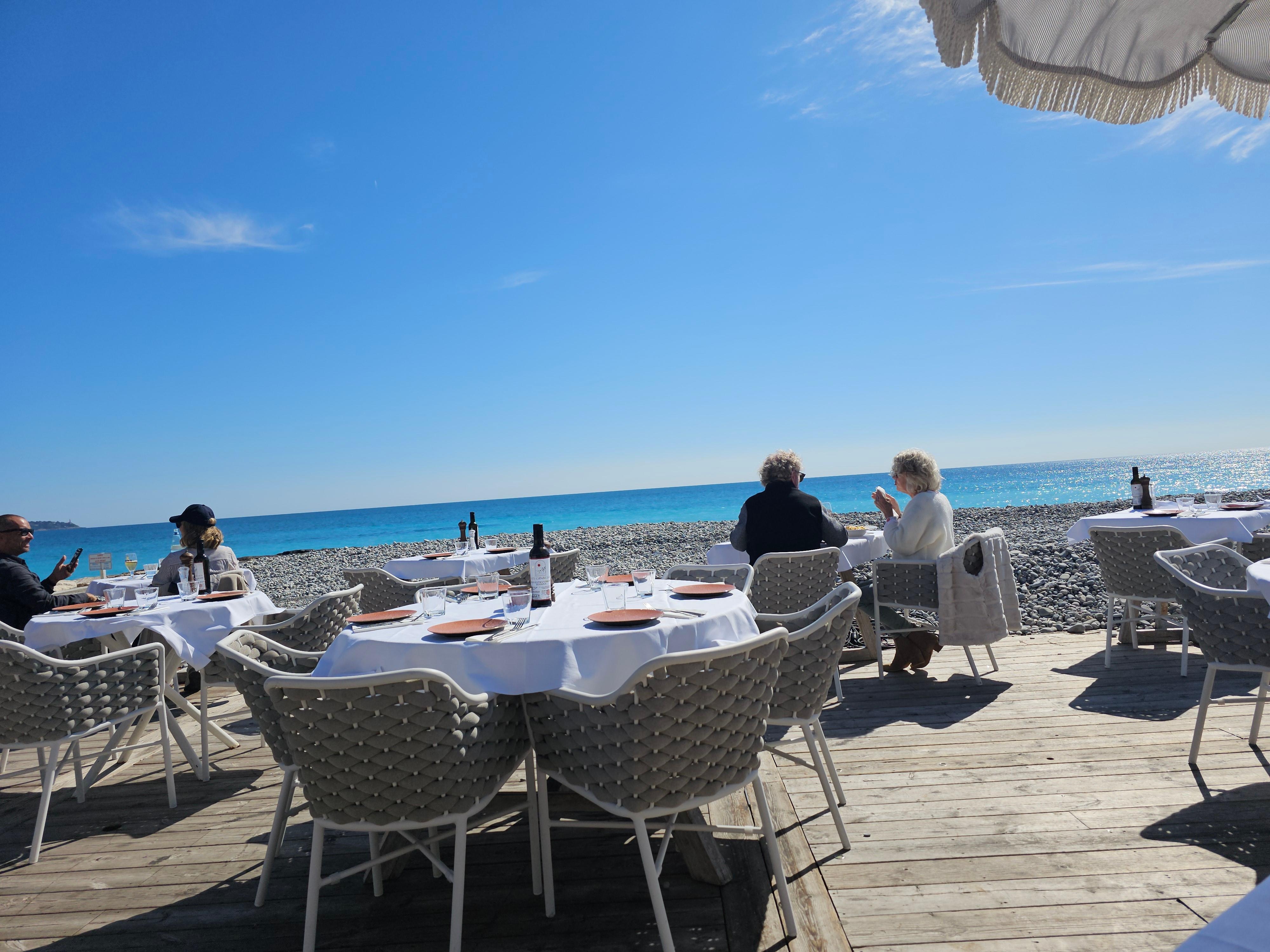 Lunch at a restaurant short distance from home