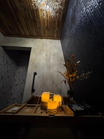 Amazing copper tub. Most relaxing part of the trip.