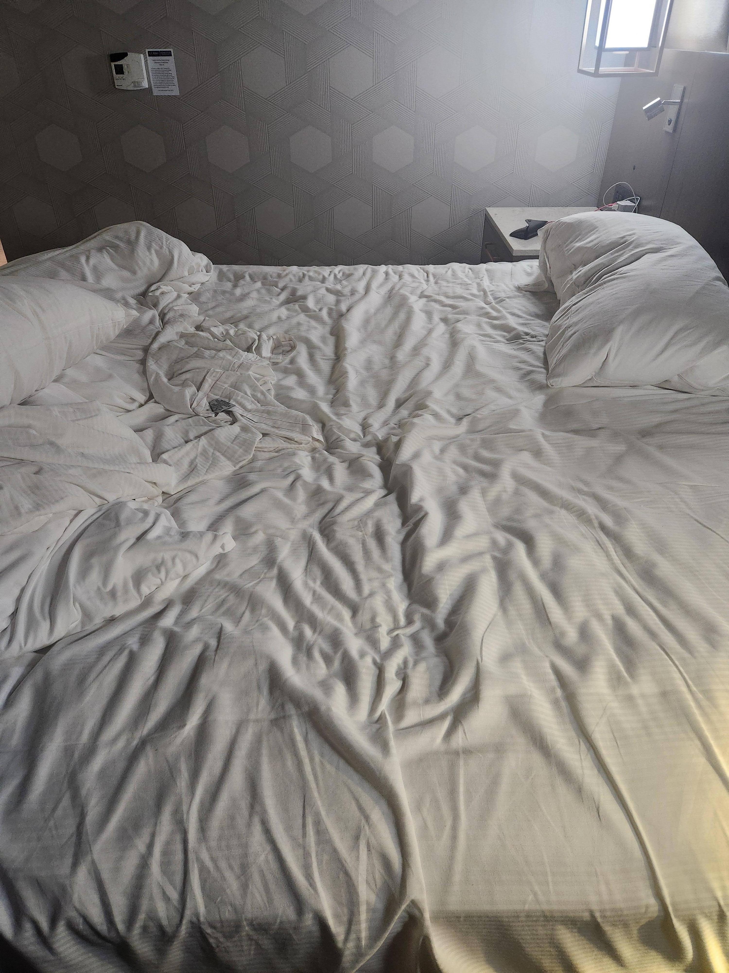 Totally worn out mattress in the room