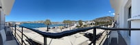 Perfect location to catch the ferry