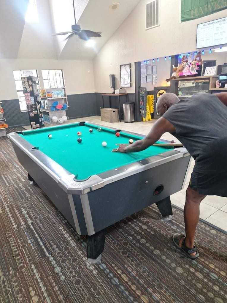 Free pool