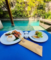 Lunch by the pool